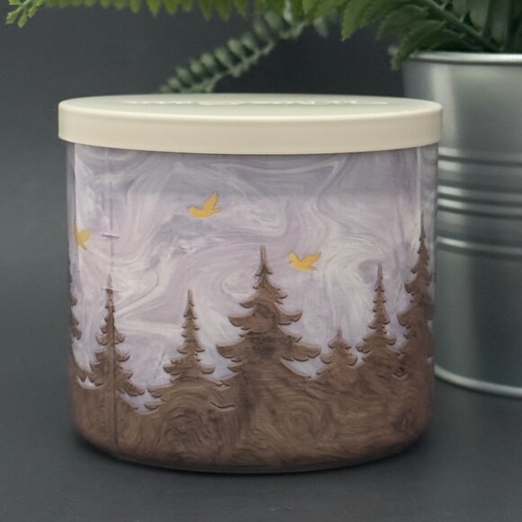 BBW Lavender Vanilla White Barn Bath & Body Works 3 Wick Candle - Picture 2 of 10